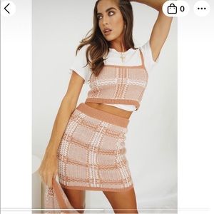 Young Parisian Knit Set